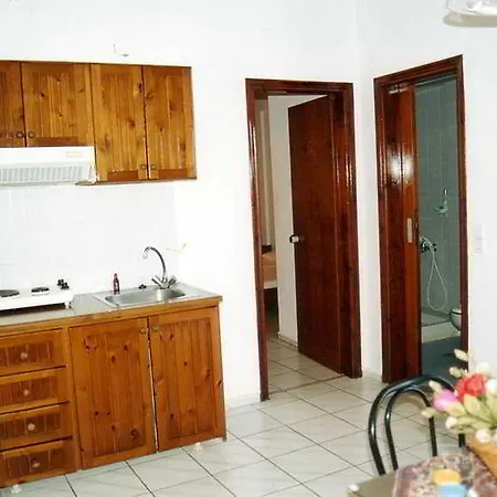 Aparthotel Kasapakis & 3*