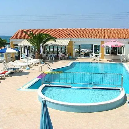 Kasapakis & Aparthotel 3*