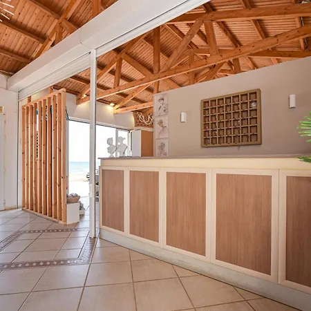 מלון דירות Kasapakis & 3*